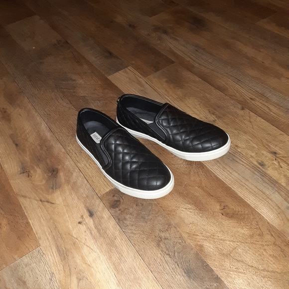 Steve madden Black Ecentrcq slip on sneakers size 8.5M - Picture 6 of 10